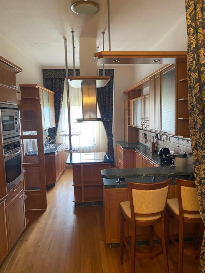 Sebivi Apartments Baroko & Family Poprad Buitenkant foto