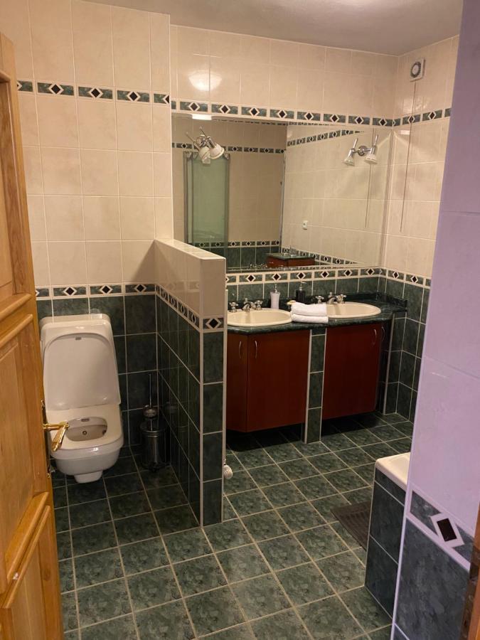 Sebivi Apartments Baroko & Family Poprad Buitenkant foto